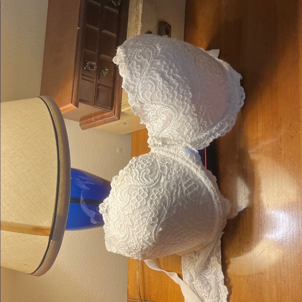 Smart & Sexy Elegant White Lace Bra